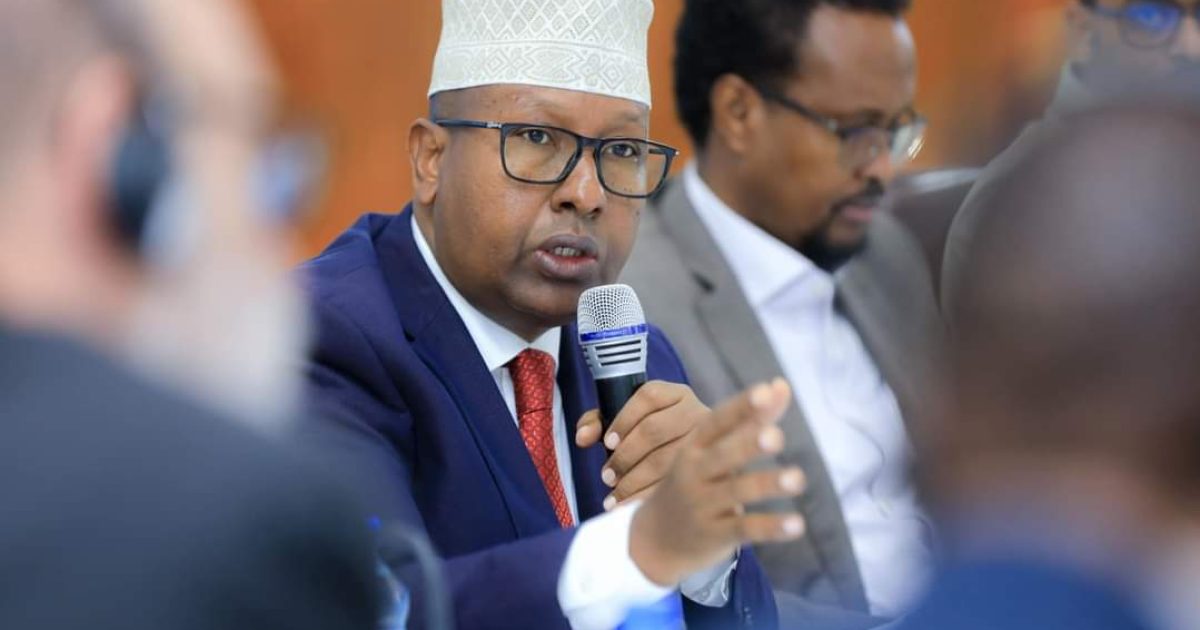 Wasiirka Arrimaha gudaha oo furay wajiga labaad ee shirka Guddiga qaran ee haggida dad-dhigista 