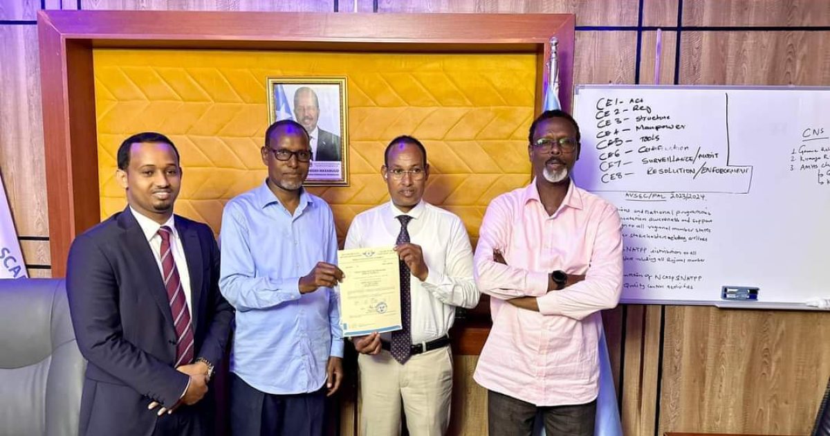 Hay’adda Duulista Rayidka Soomaaliyeed oo markii u horreysay bixisay shahadaada amniga diyaaradaha