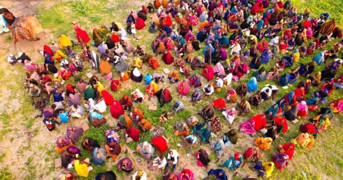 Hay’adda SoDMA oo deeq raashin ah u qeybisay qoysas ku soo barakacay deegaanka  Lafoole