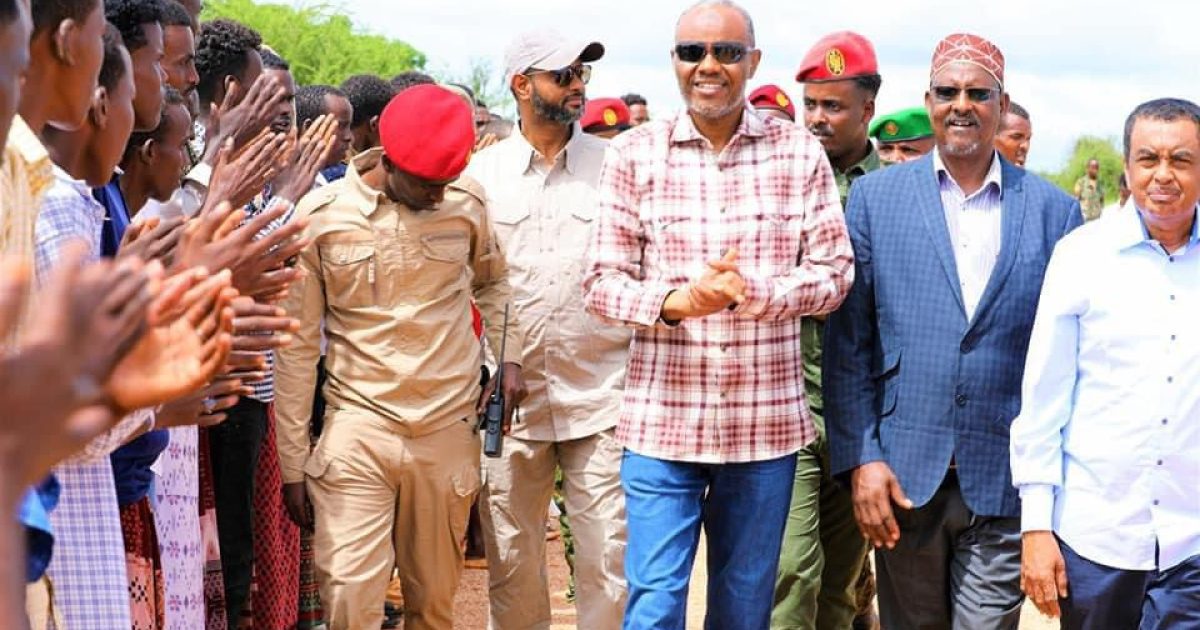 Madaxweyne Laftagareen oo gaaray Diinsoor