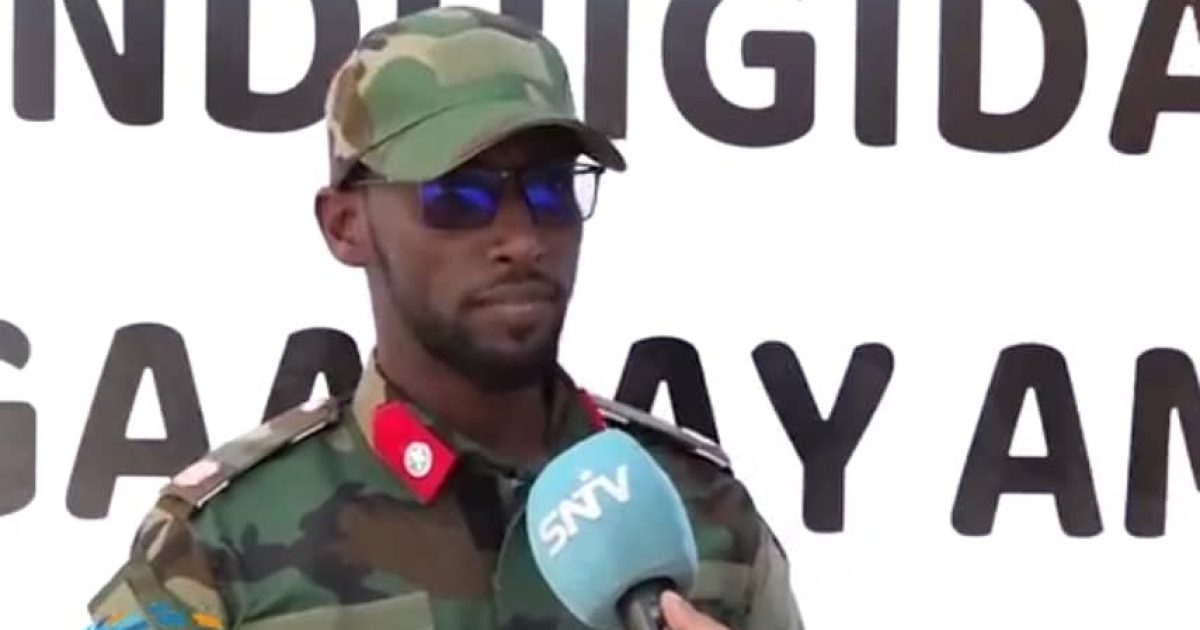 Korneyl Cabdiraxmaan: “Ciidamada ayaa isku dhiga Qaraxyadii Khawaarijtu Shacabka ku layn jirtay”