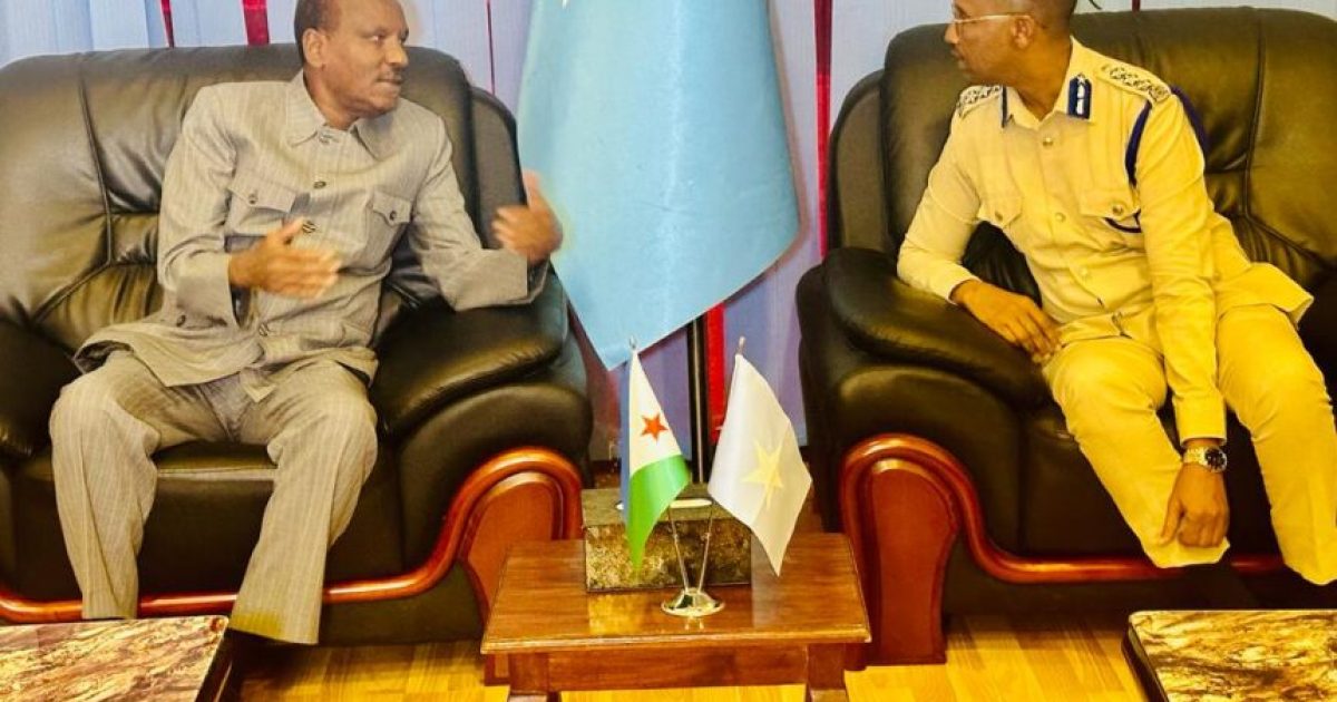 Taliyaha Ciidanka Booliska Jabuuti oo soo gaaray magaalada Muqdisho