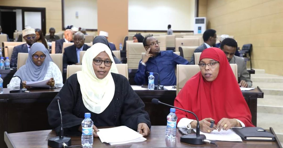 Golaha Aqalka Sare oo Akrinta 1aad mariyay sharciga howlgabka ee shaqalaha dowladda 