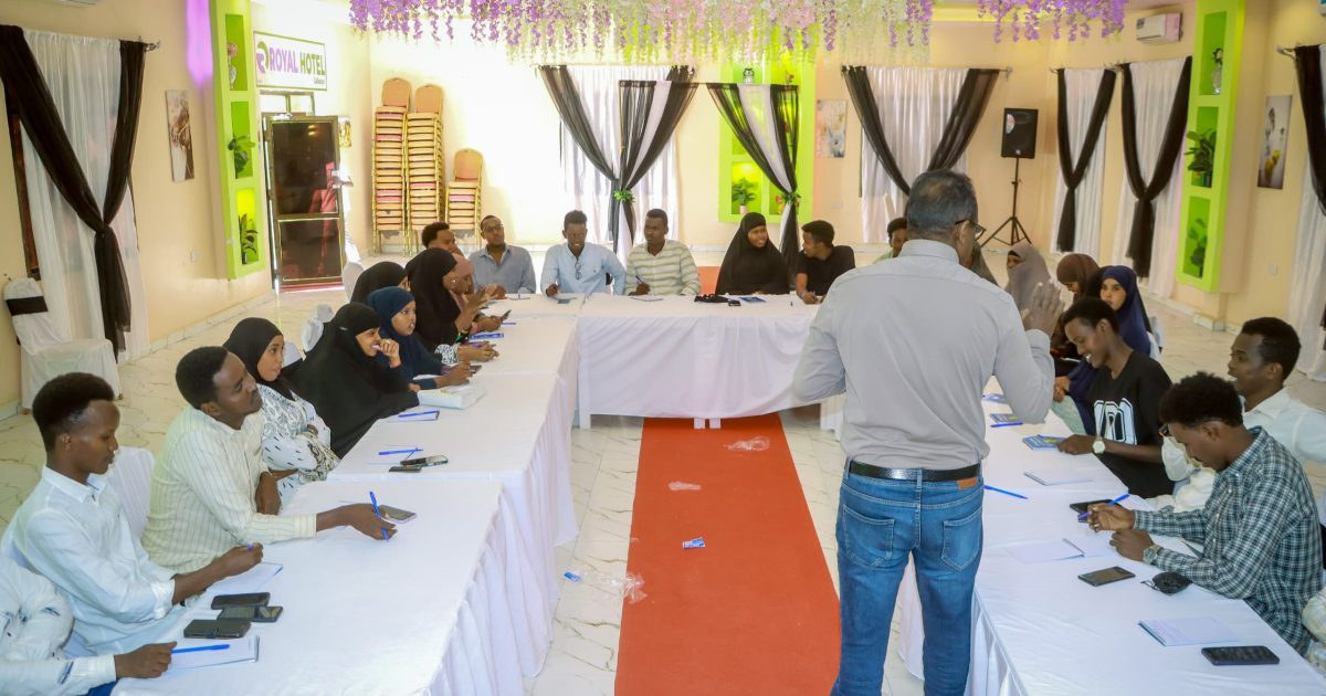 30 Suxufi oo tababar uga furmay magaalada Gaalkacyo “SAWIRRO”