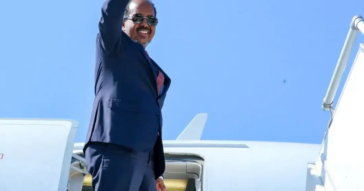 Madaxweyne Xasan Sheekh oo ambabaxay dalka Djibouti