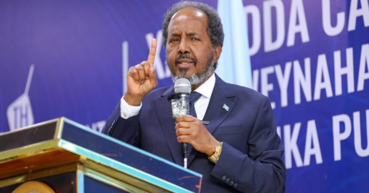 Madaxweyne Xasan Sheekh “Soomaali waxaan rabaa inaan u sheego Dastuurka waqti uma dhinna”