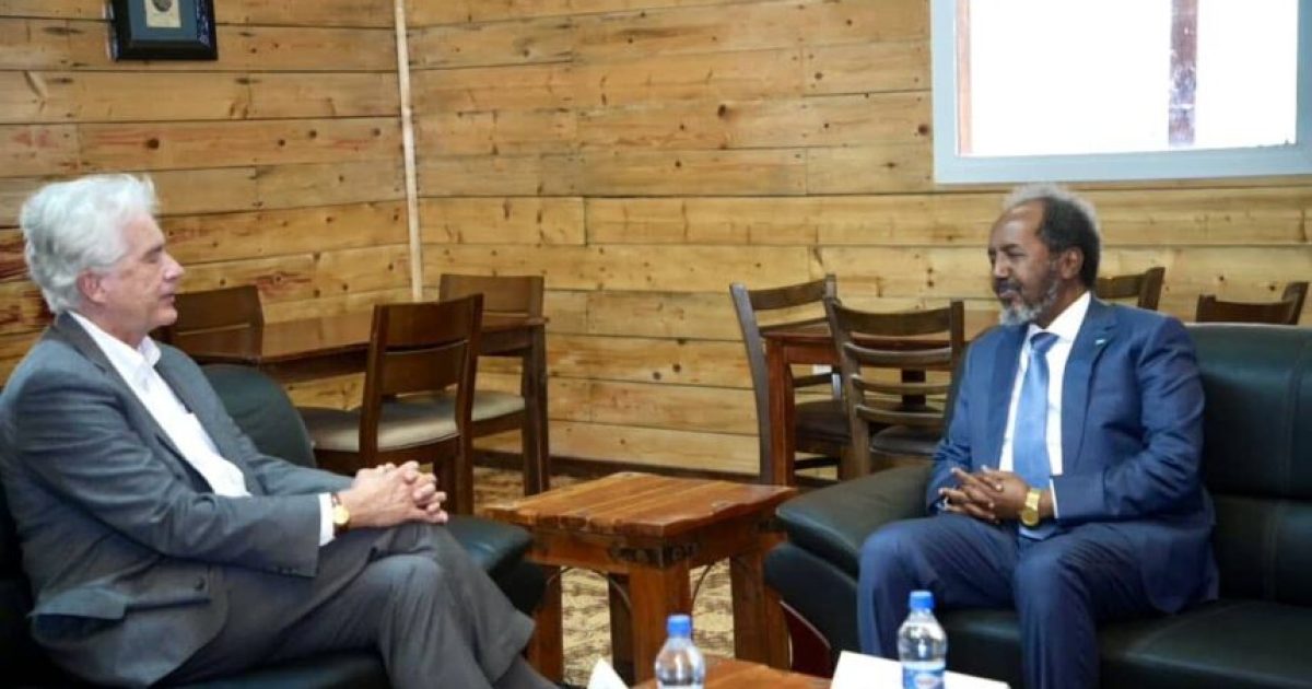 Madaxweyne Xasan Sheekh oo qaabilay madaxa Sirdoonka CIA-da, Mareykanka