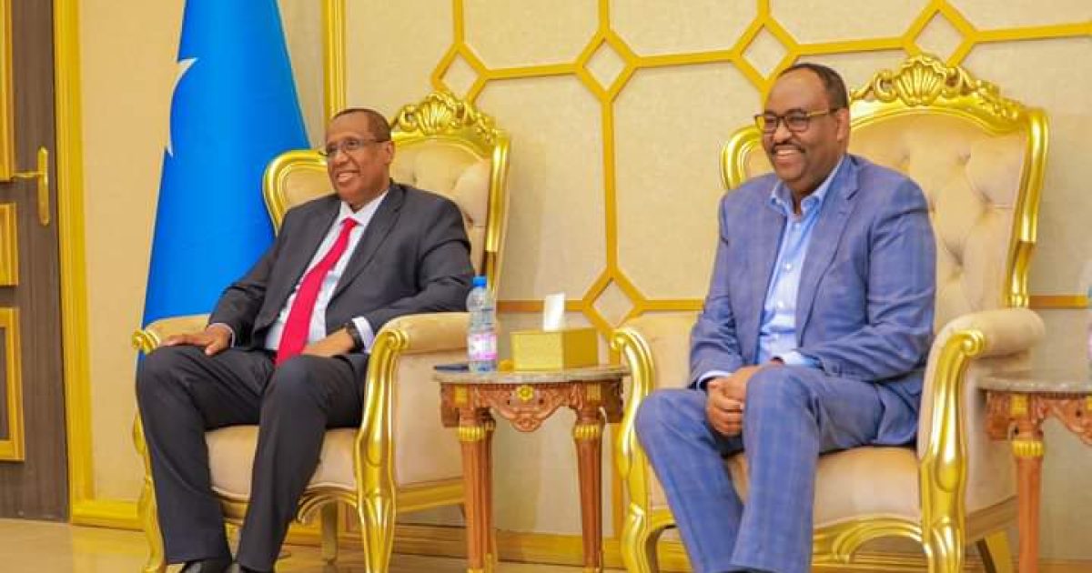 Madaxda la doortay ee Puntland oo qado sharaf u sameeyay musharixiintii la tartantay “SAWIRRO”