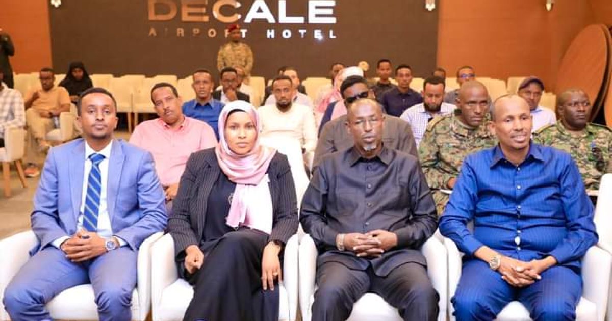 Dhismaha Biyamareenka Garoonka Diyaaradaha Aadan Cadde oo laga hadlay “SAWIRRO”