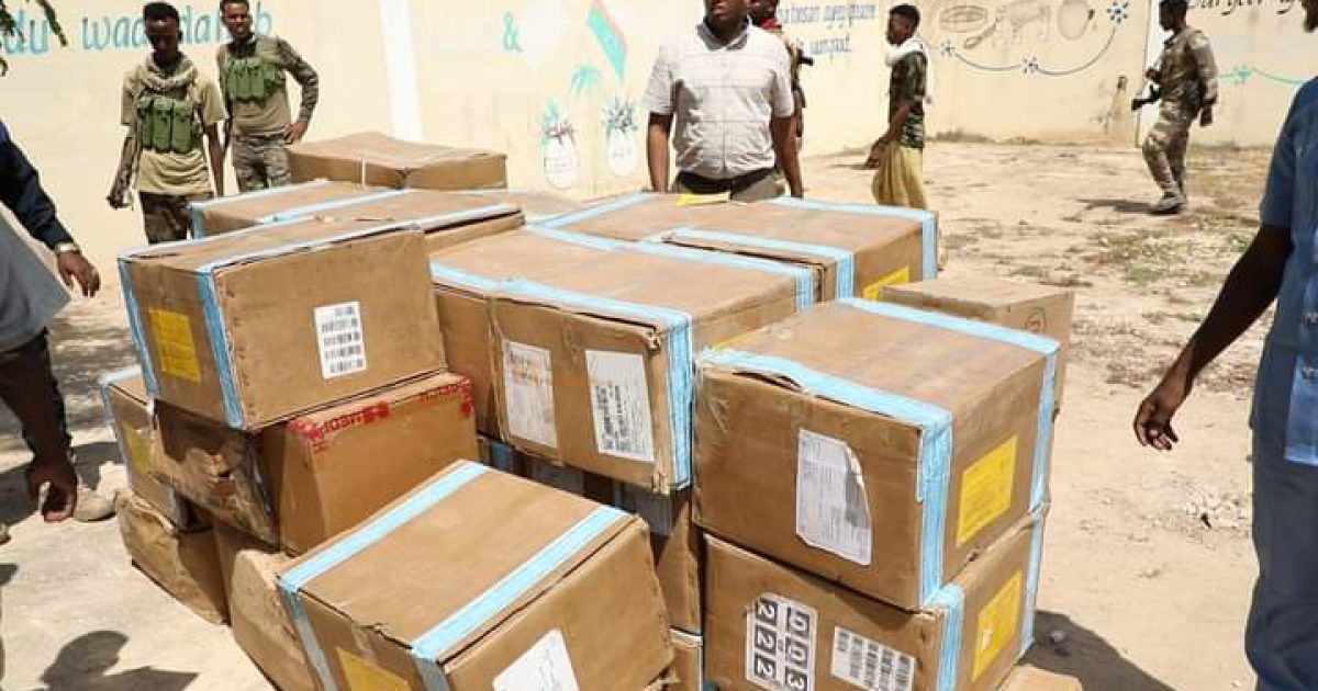 Hay’adda SoDMA oo deeq daawo ah gaarsiisay deegaanka Janaale “SAWIRRO”