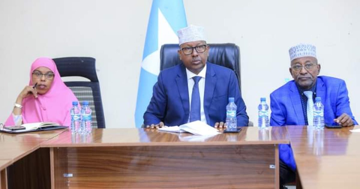 Wasiirka Arrimaha Gudaha XFS oo qaabilay odoyaasha dhaqanka ee Gobalka Awdal “SAWIRRO”