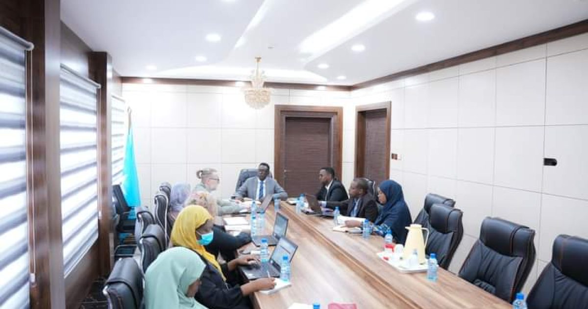 Agaasimaha Guud ee Wasaaradda Qorsheynta oo la kulmay Wakiilo ka kala socday UNICEF iyo WFP