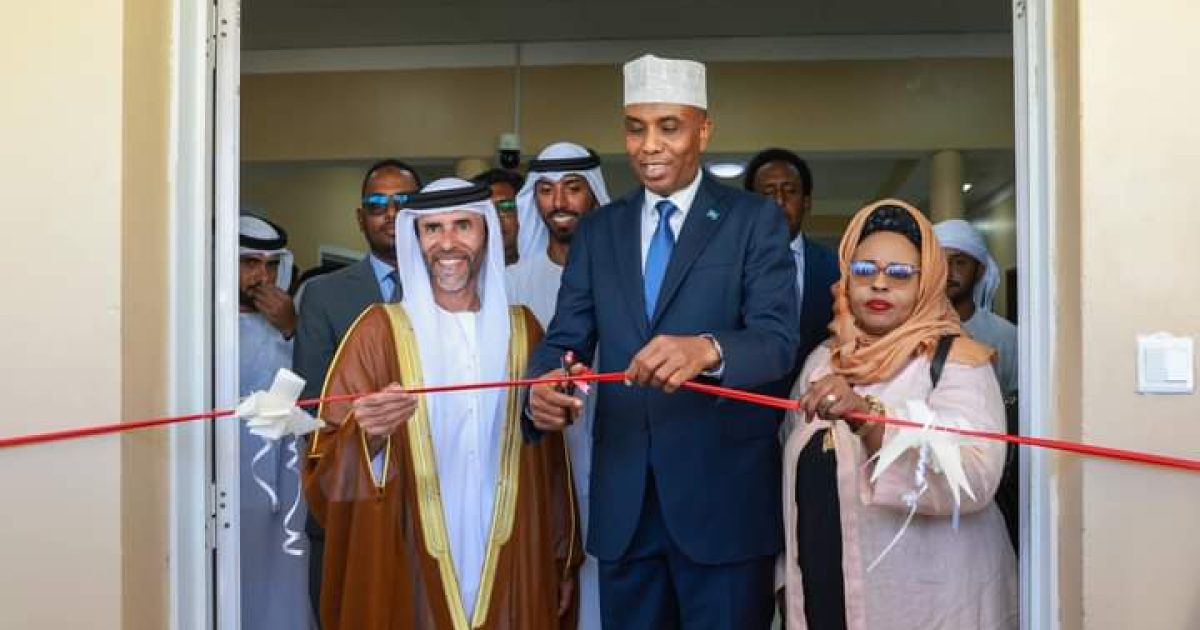 Ra’iisul Wasaare Xamsa oo xarigga ka jaray dib-u-howlgelinta Isbitaalka Sheekh Zayid ee Muqdisho