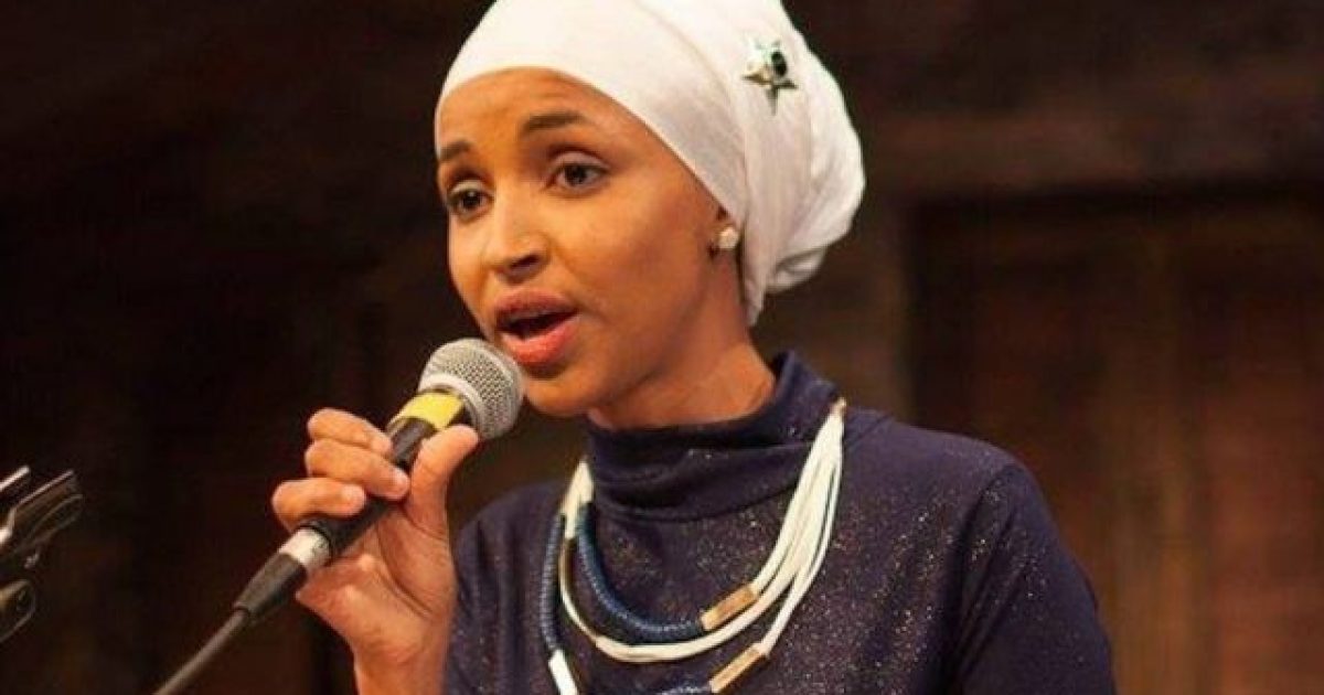 Xildhibaanad Ilhaan Cumar ” inta aan Congers-ka joogo Badda Soomaaliya cid kale ma qaadan karto”.