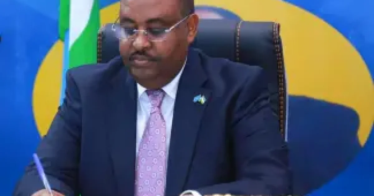 Saciid Deni oo mar kale loo doortay Madaxweynaha Puntland