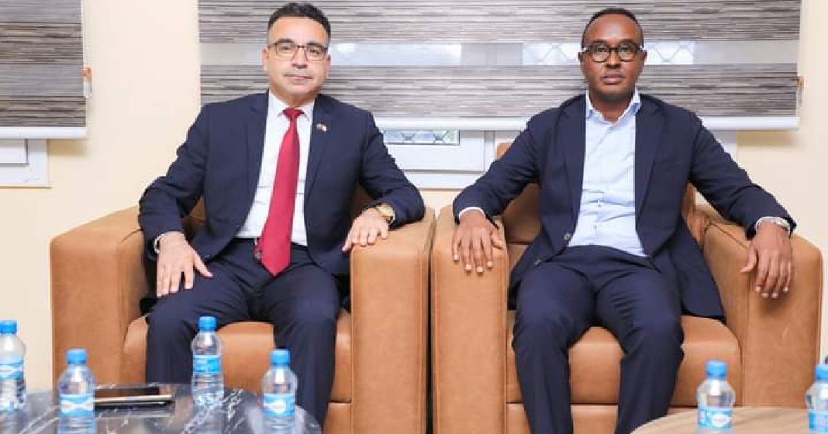 Guddoomiyaha Hay’adda SoDMA oo qaabilay madaxa Bisha Cas ee Turkiga