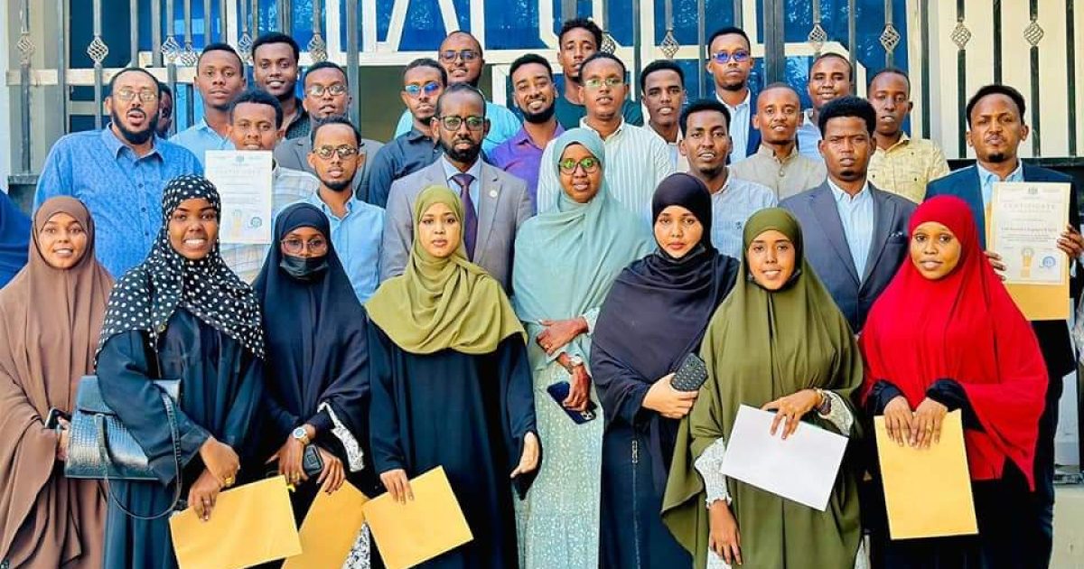 Wasaaradda Ciyaaraha XFS oo Shahaado Guddoonsiisay Qaar kamid ah Ururada ka howlgala dalka