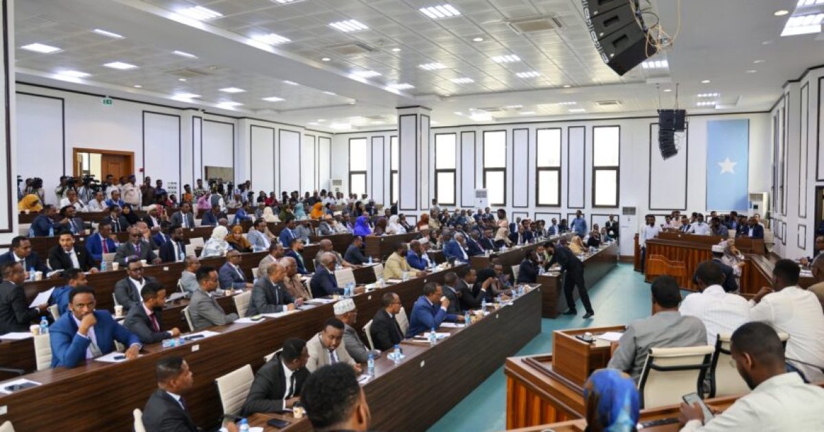 Golaha Shacabka oo meel mariyey ku biirista Soomaliya ee EAC