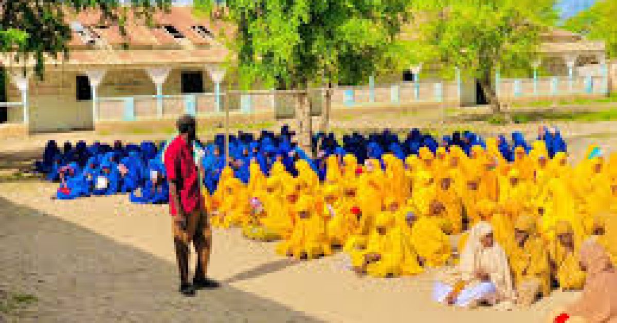 Jimciyadda Tigaad oo wax dib u habeyn ku sameysay Iskuulada Ceeldheer