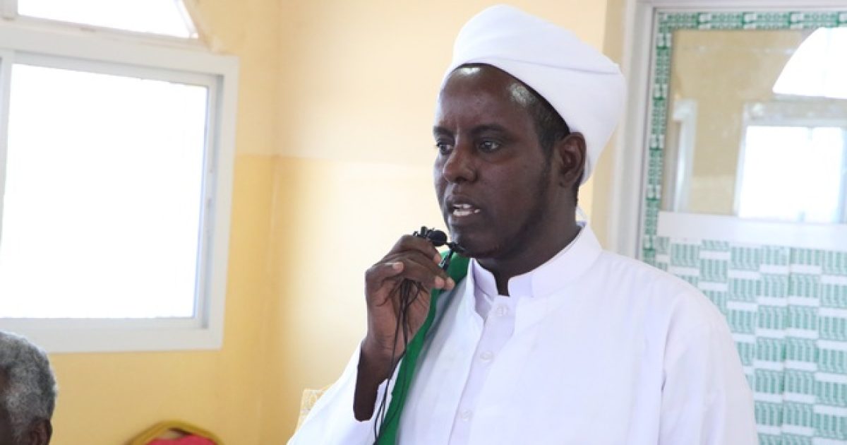 Sheekh Shaakir “Fikirka Khawaarijta waa in Fikir laga horgeeyo, waxaana xambaarsan culumada”