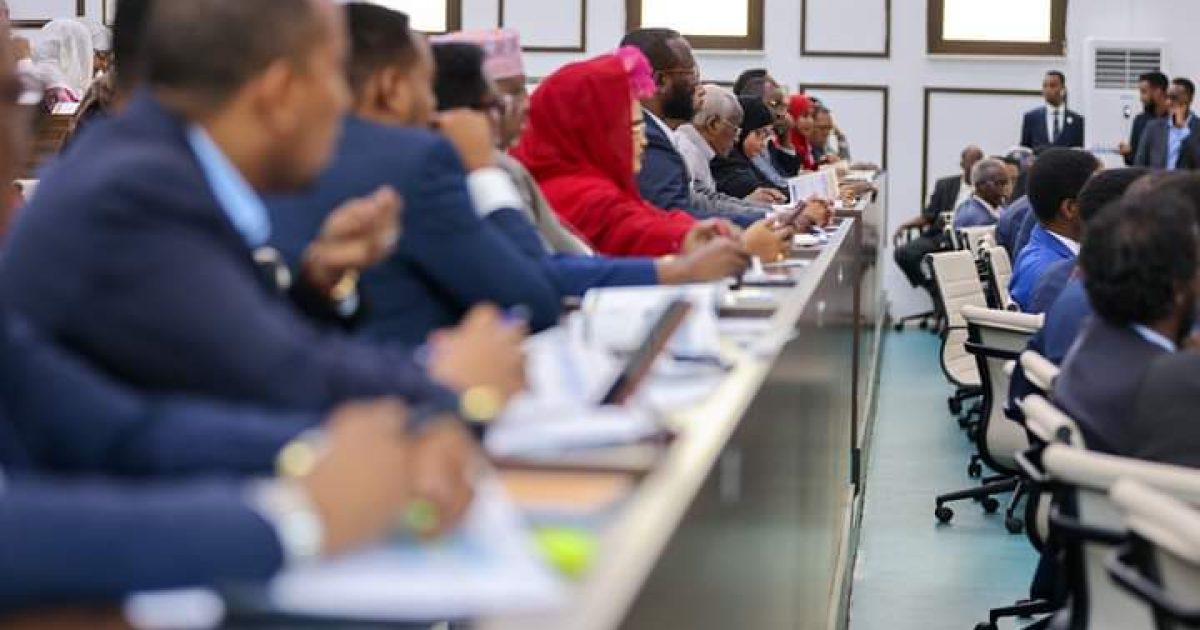 Doodda cutubka 4-aad ee Dastuurka KMG oo maanta la bilaabay “SAWIRRO”