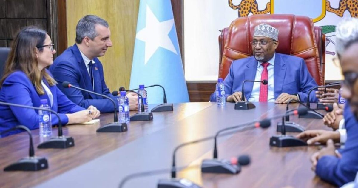 Guddoomiyaha Golaha Shacabka oo Xafiiskiisa ku qaabilay Ergayga gaarka ah ee Madaxweynaha Seerbiya