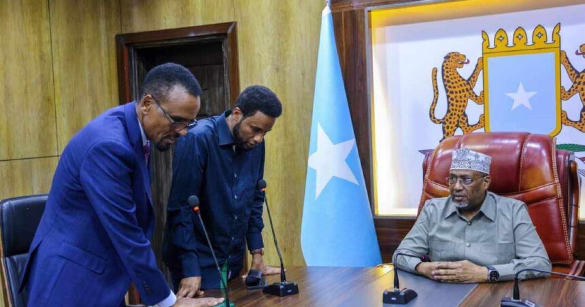 Wasiiru-dowlaha Wasaaradda Deegaanka oo xilka loo dhaariyay