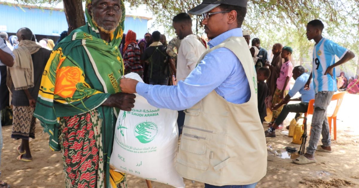 Naafada Isbadalka Martini oo loo qeybiyey Sakaatul Fitriga