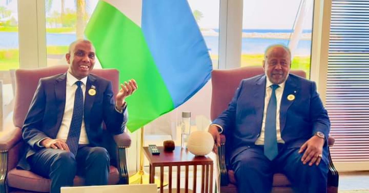 Ra’iisul Wasaare Xamsa oo dalka Baxreyn kula kulmay Madaxweynaha Jabuuti