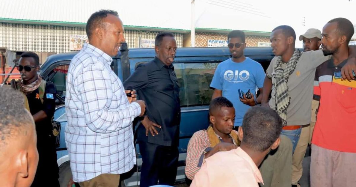 Wasiirka Beeraha XFS oo kormeeray goobaha lagu baaro gadiidka Qudaarta