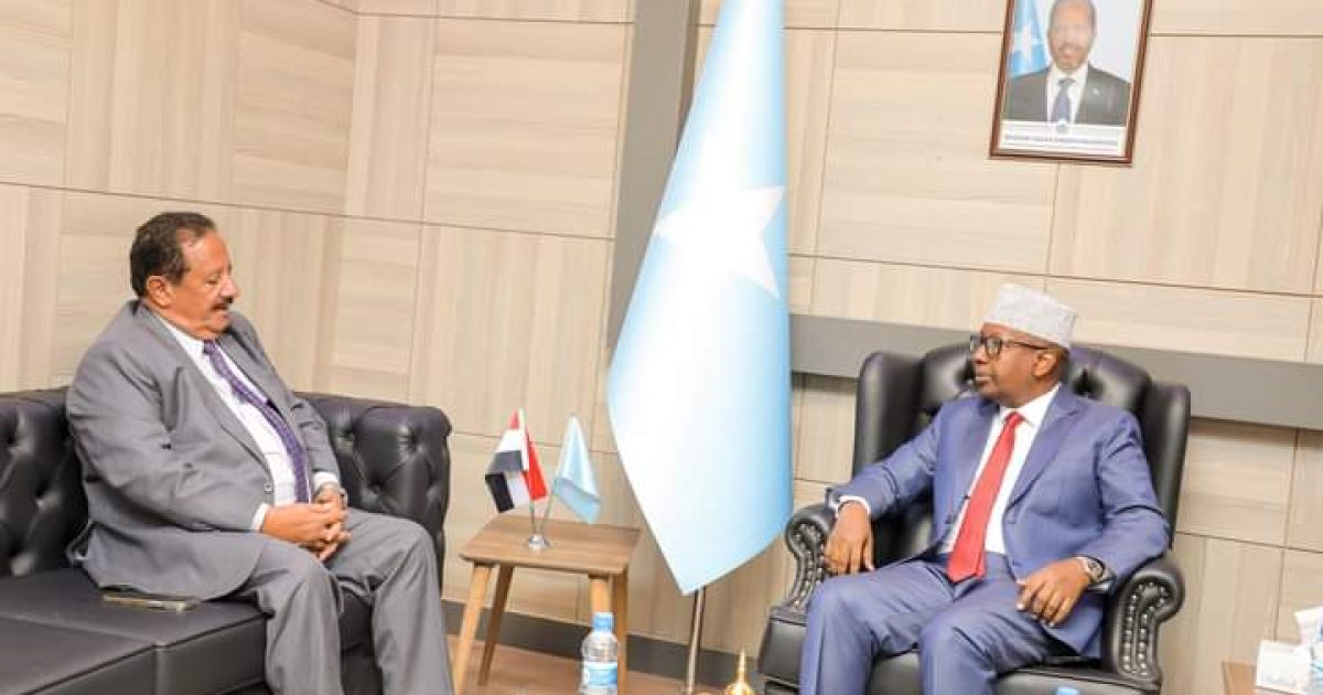 Wasiirka Arrimaha Dibadda Soomaaliya oo qaabilay Safiirka Yemen ee dalkeenna