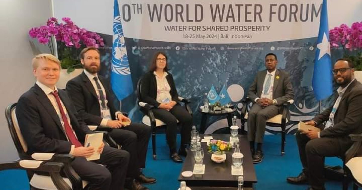 Wasiiru-dowlaha Wasaaradda Tamarta oo kulan doceedyo la qaatay madax ku sugan Indonesia