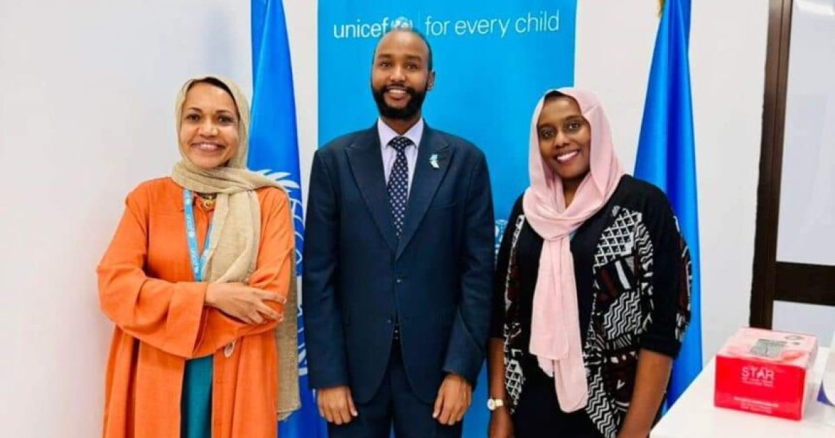 Wasiir ku-xigeenka Caafimaadka oo kulan la qaatay Wakiilka UNICEF ee Soomaaliya