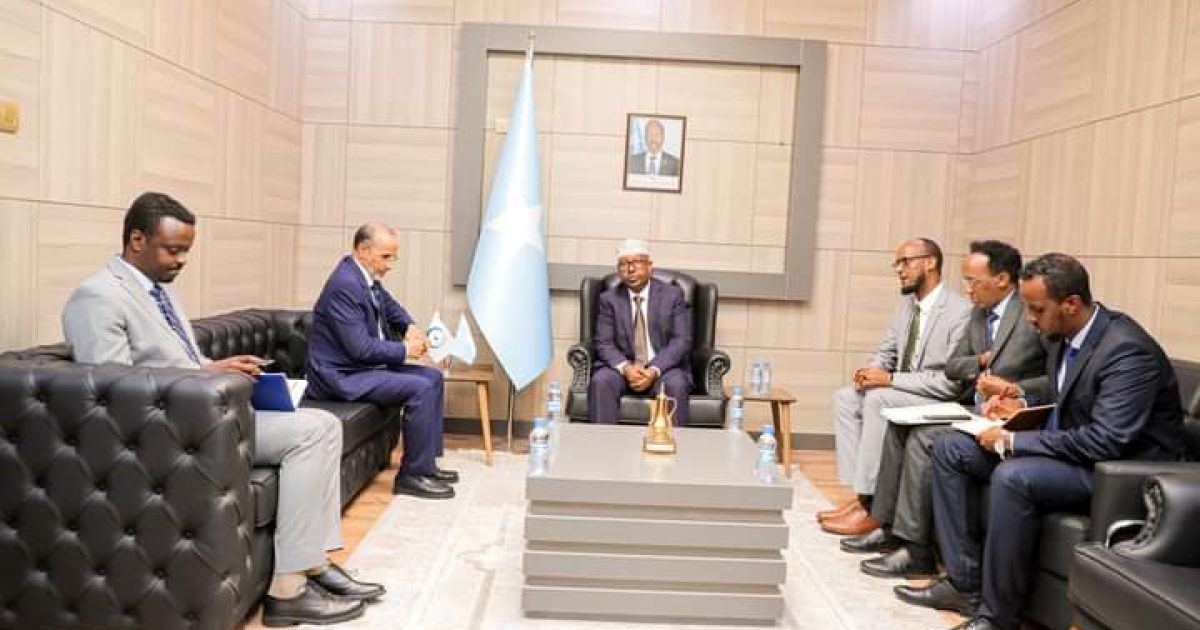 Wasiirka Arrimaha Dibadda Soomaaliya oo qaabilay Agaasimaha Guud ee xafiiska OIC