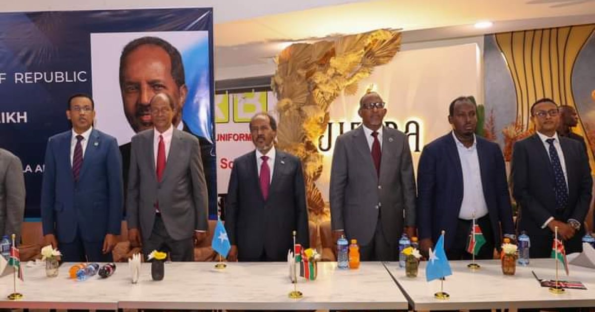 Madaxweyne Xasan Sheekh oo bulshada Soomaaliyeed ee Kenya ku nool u sheegay horumarka Amni ee dalkeenna