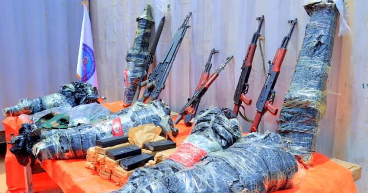 Ciidamada Amniga ee Puntland oo gacanta ku dhigay hub sharci darro ah iyo dadkii waday