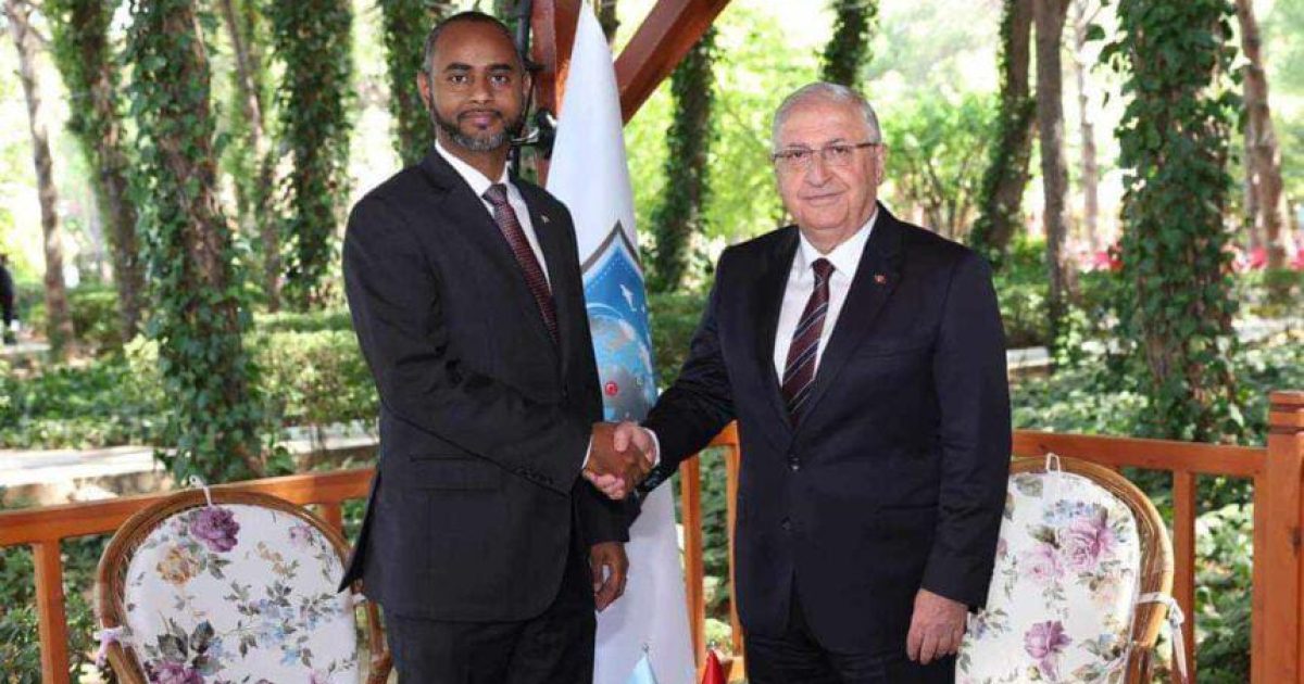 Wasiirka Gaashaandhiga Soomaaliya oo kulan la qaatay Wasiirka difaaca Turkiga
