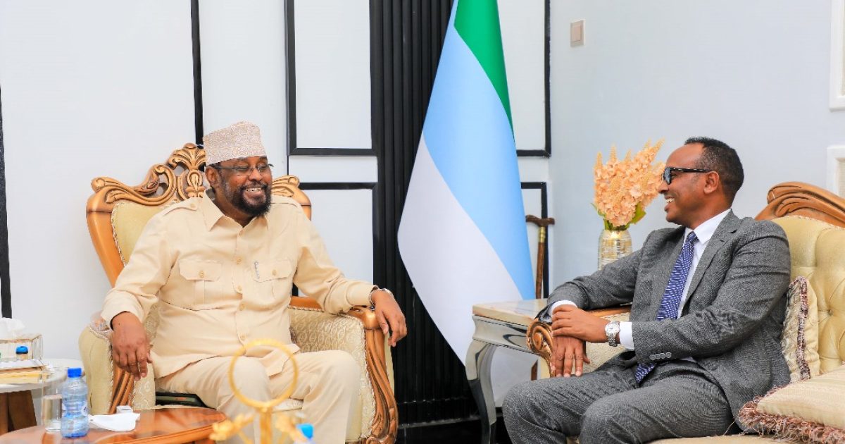 Madaxweynaha Jubbaland iyo Guddoomiyaha hey’adda SoDMA oo yeeshay kulan muhiim ah