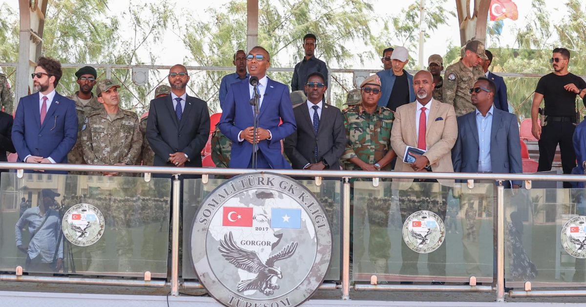 Ra’iisul Wasaaraha XFS oo sheegay in la mideynayo tababarrada ciidanka qalabka sida