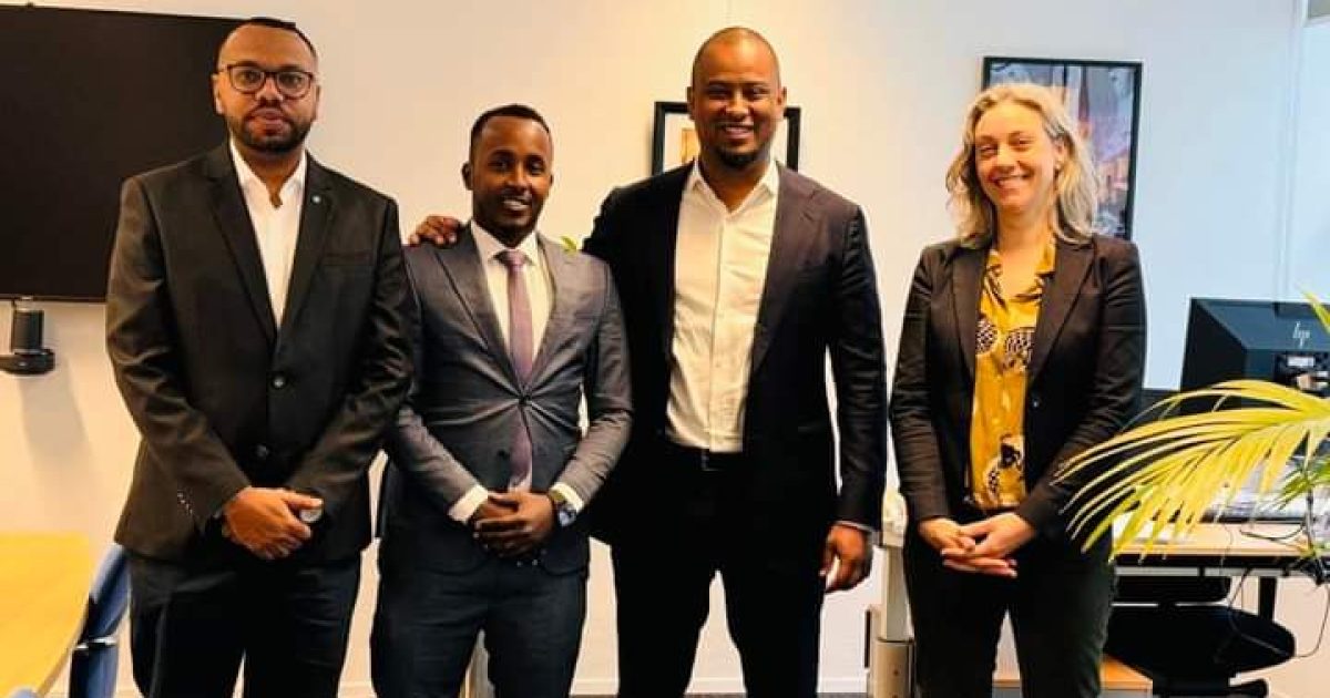 Wafdi ka socda Gobolka Banaadir oo kulan la qaatay kuxigeenka Duqa magaalada Hague