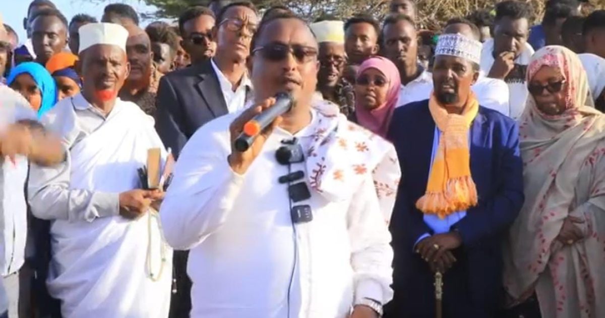 Duqii hore ee Gobolka Banaadir oo Shacabka kula dardaamay in Khawaarijta la ciribtiro