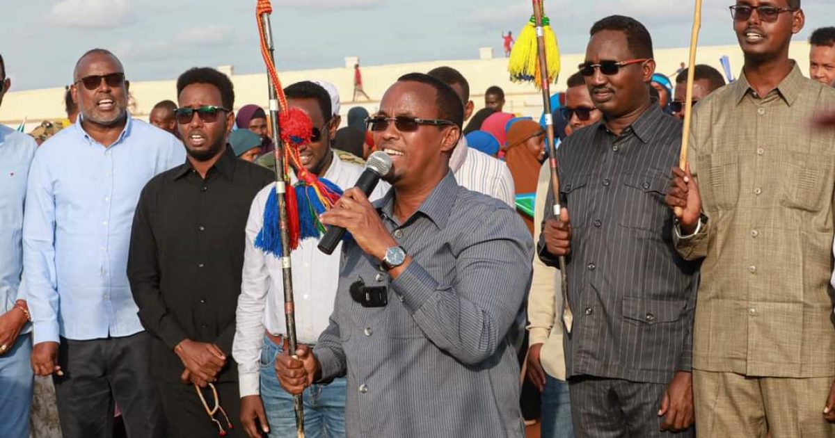 Madaxweynaha Hirshabeelle oo lagu soo dhaweeyay Dagmada Aadan-Yabaal 