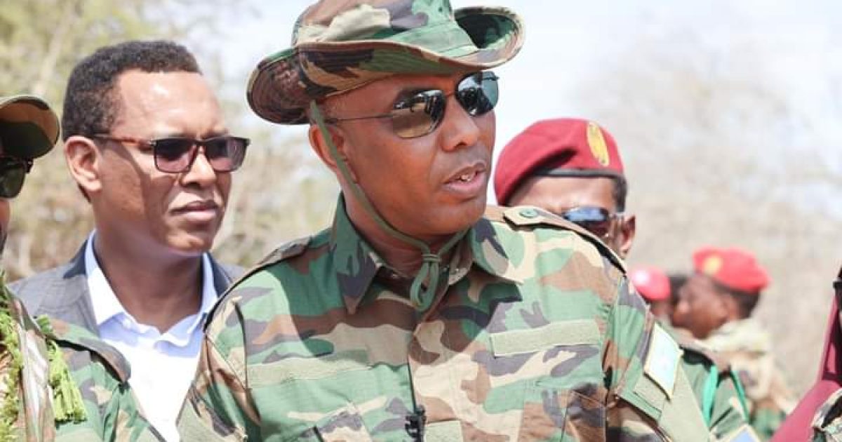 Ra’iisul Wasaare Xamsa oo  booqday ciidamada Xoogga iyo Daraawiishta  ee ku sugan Buulo-Xaaji