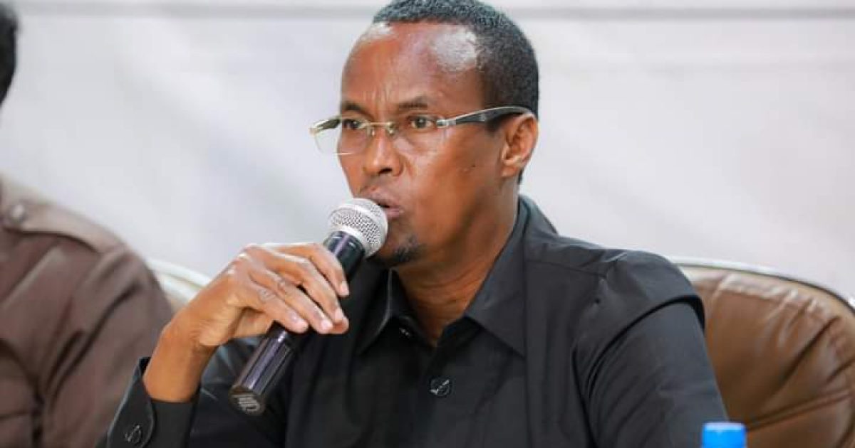 Madaxweynaha Hirshabeelle oo kulan dadweyne la qaatay shacabka Degmada Jalalaqsi