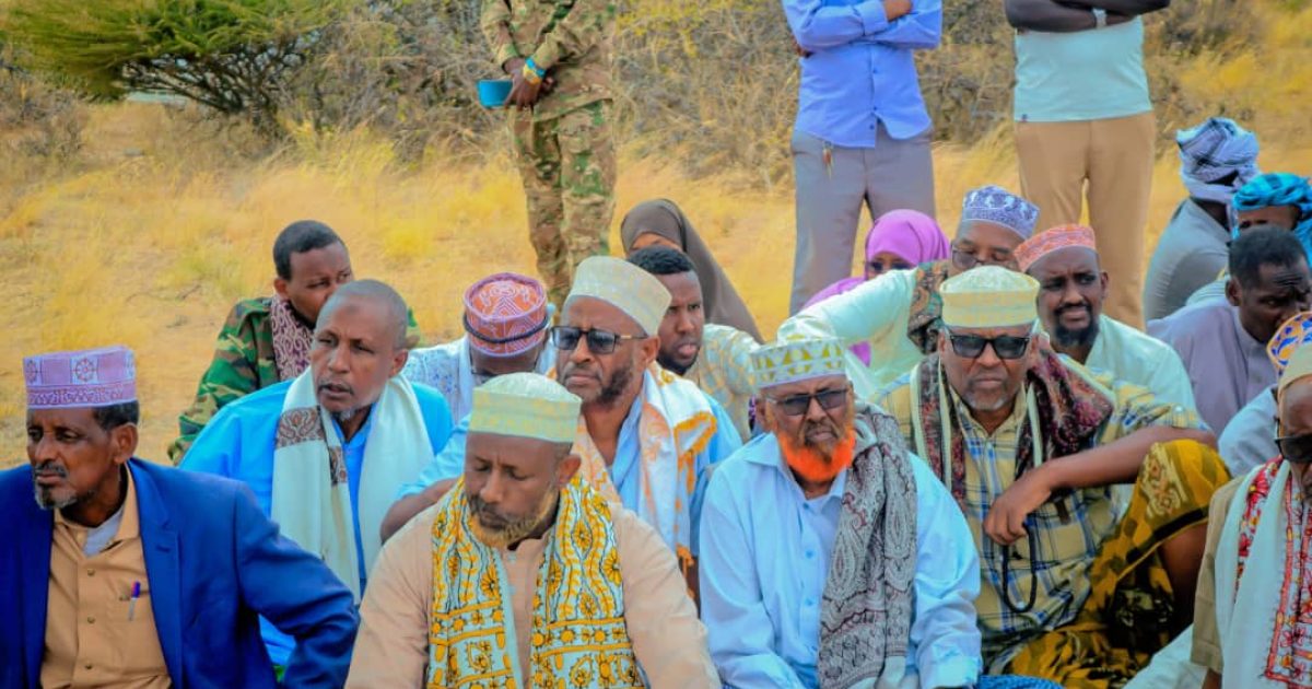 Maamulada Galmudug iyo Puntland oo heshiis kala dhex dhigay beelo dagaallamay