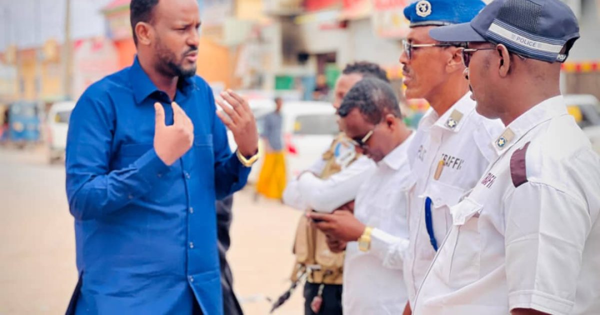 Wasaarada Gaadiidka Galmudug oo Amar kasoo saartay Aqoonsiga Sharciyada Gaadiidka 