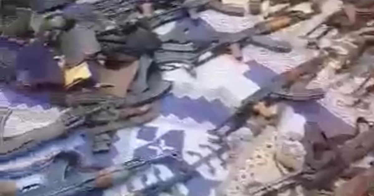 Khawaarijta oo lagu xasuuqay Jubbada Hoose Hub badanna looga furtay