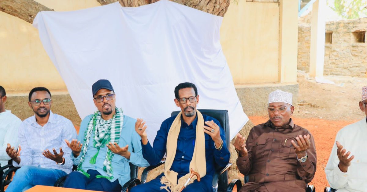 Xal Nabadeed oo laga gaaray beelo ku dagaallamay Luuq