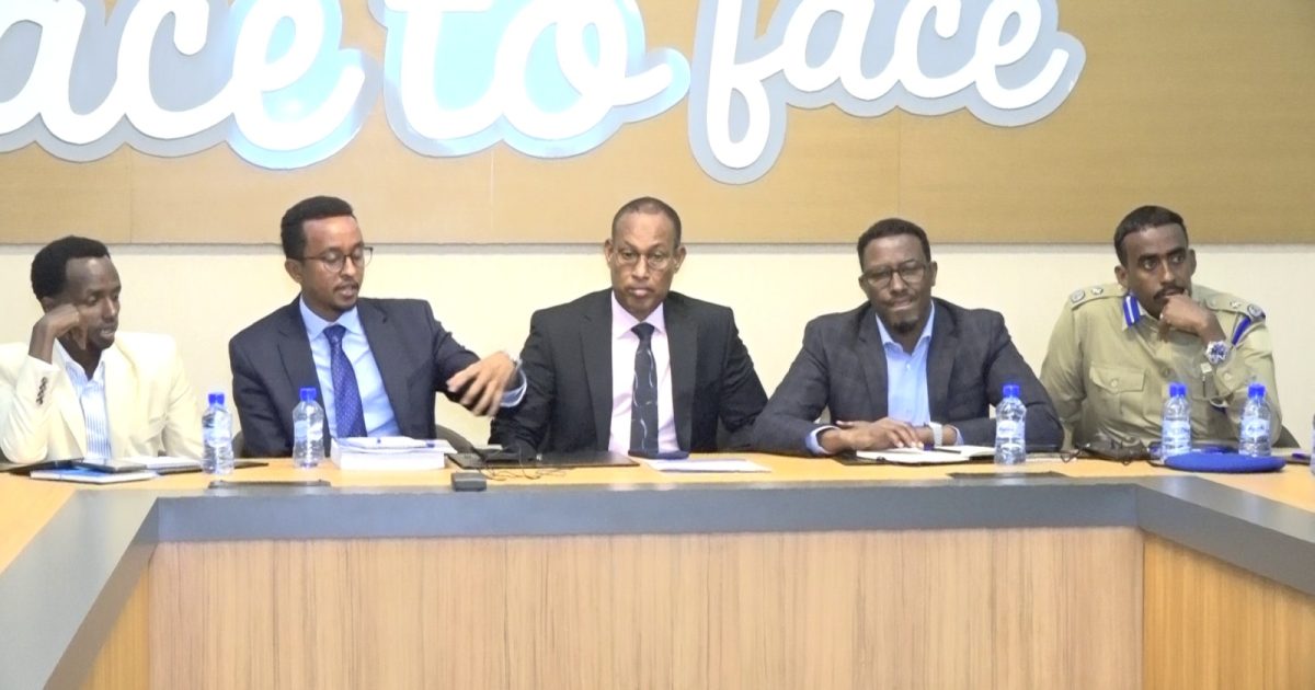 Horumarinta Amniga Garoonka Aadan Cadde oo laga hadlay