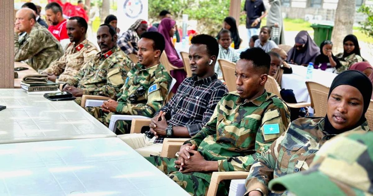 Carruurta ay ka geeriyoodeen Shuhaddadii naftooda u huray Qaranka oo la dhiirigeliyay